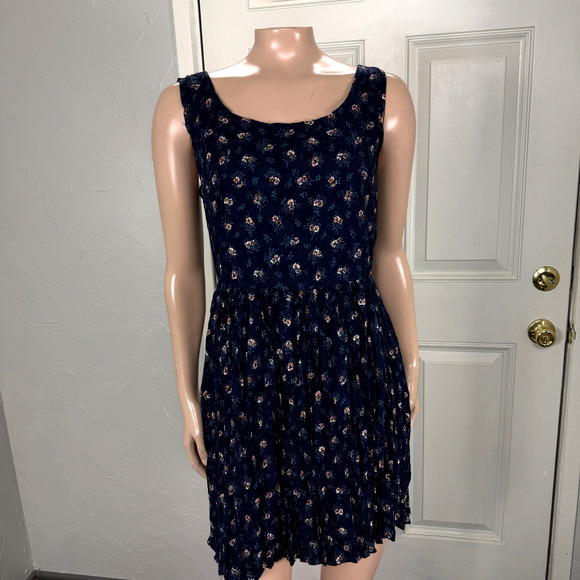 Vintage 90's 80s La Belle Dress Small Rayon Mini Cottagecore Floral USA H4-1 - Picture 1 of 7